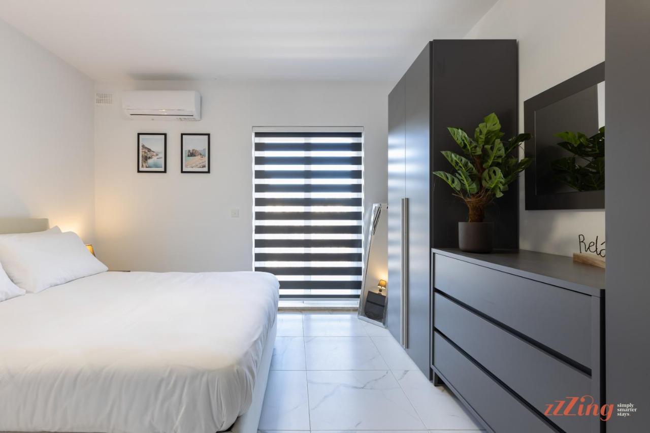 A Stunning Apartment With Spectacular Sea Views St. Paul's Bay Exterior foto